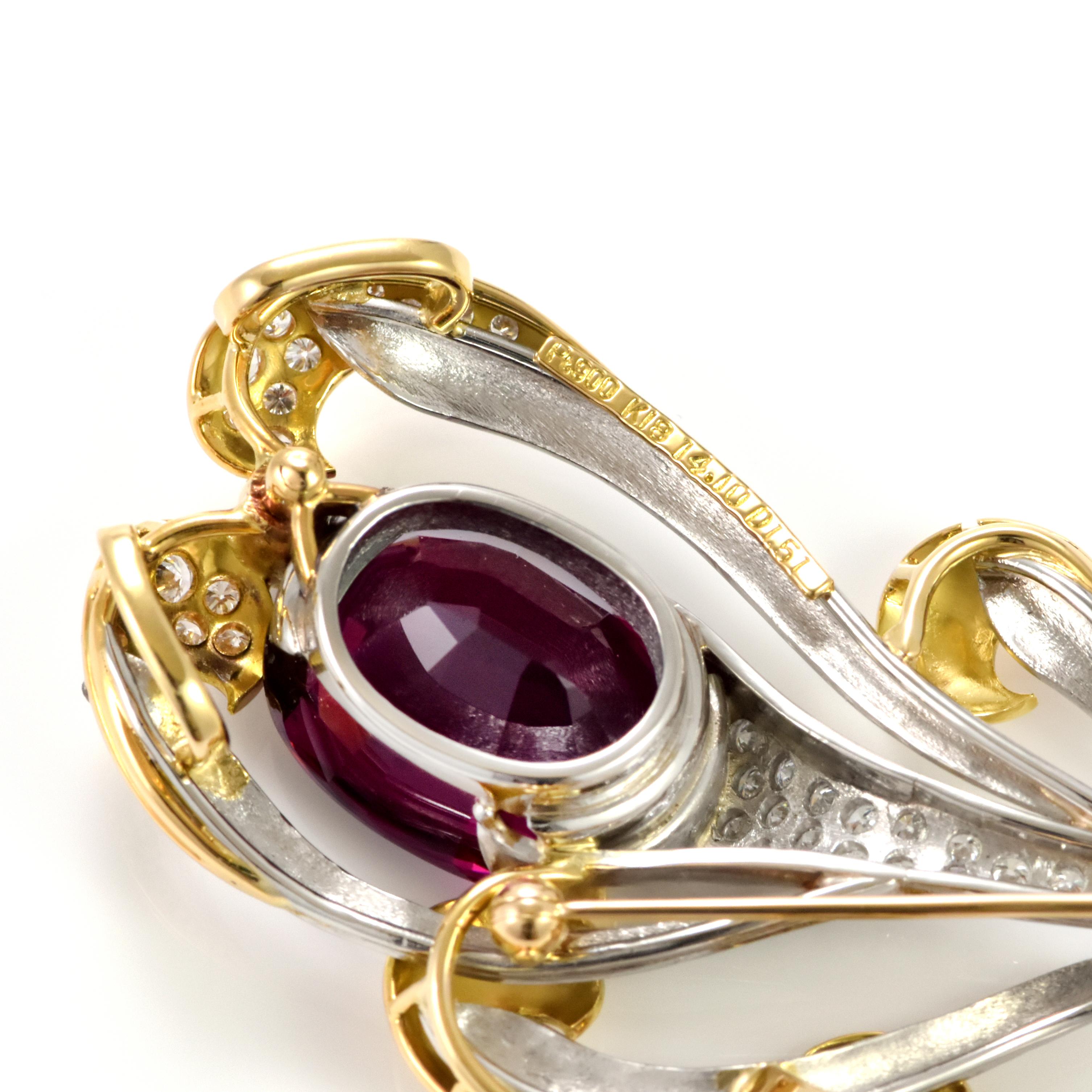 14.10 Carat Natural Rhodolite Garnet & Diamond Brooch Made in Platinum/18K Gold im Angebot 2