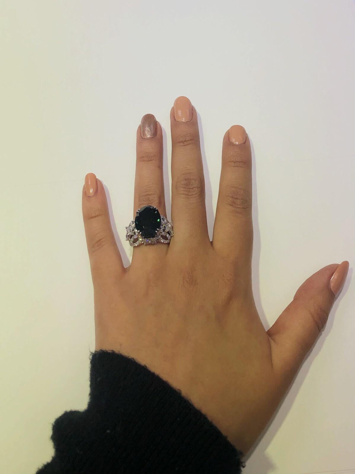 De las mujeres Anillo de zafiro verde natural 