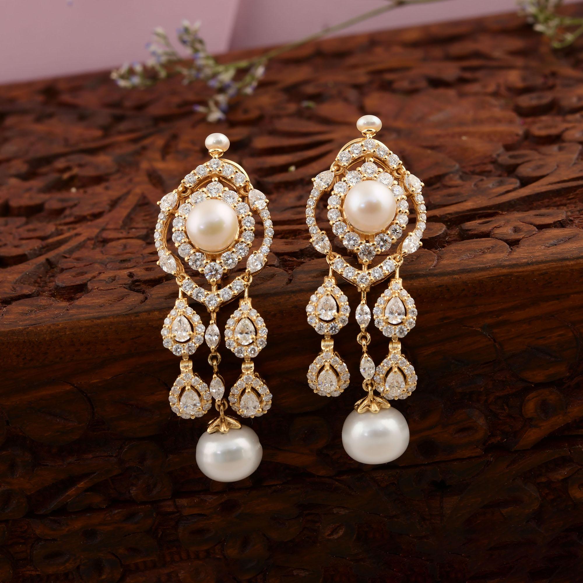 Boucles d'oreilles chandelier en or jaune 18 carats avec perles 14,14 carats et diamants 4,17 carats SI/H Pour femmes en vente