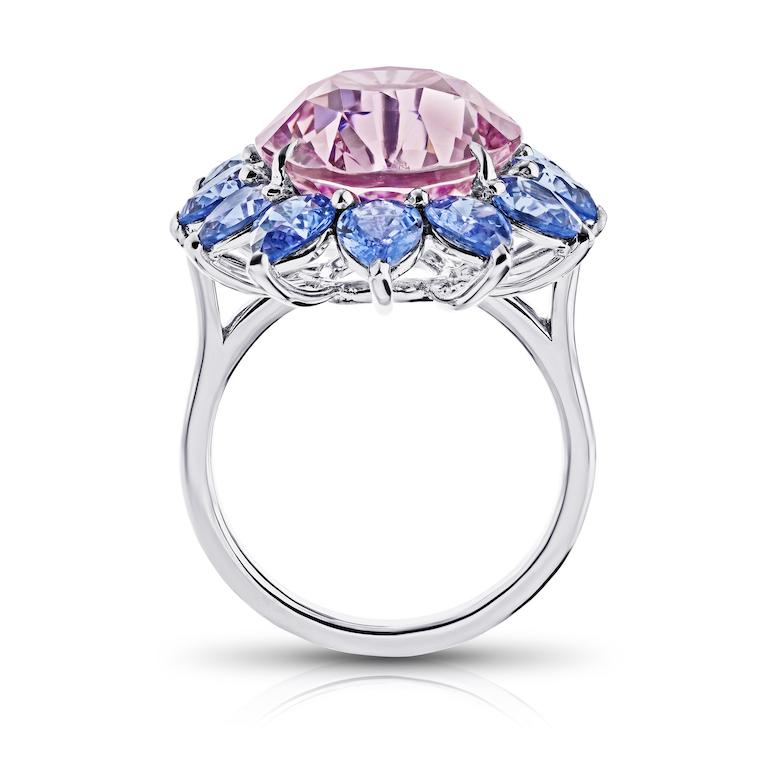 Contemporary 14.15 Carat Oval Pink Natural No Heat Sapphire and Platinum Ring For Sale