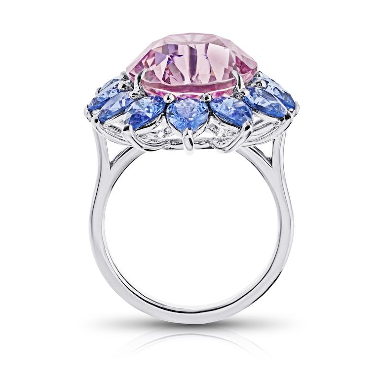 14,15 Karat Oval Rosa natürlicher unbehandelter Saphir und Platinring (Zeitgenössisch) im Angebot