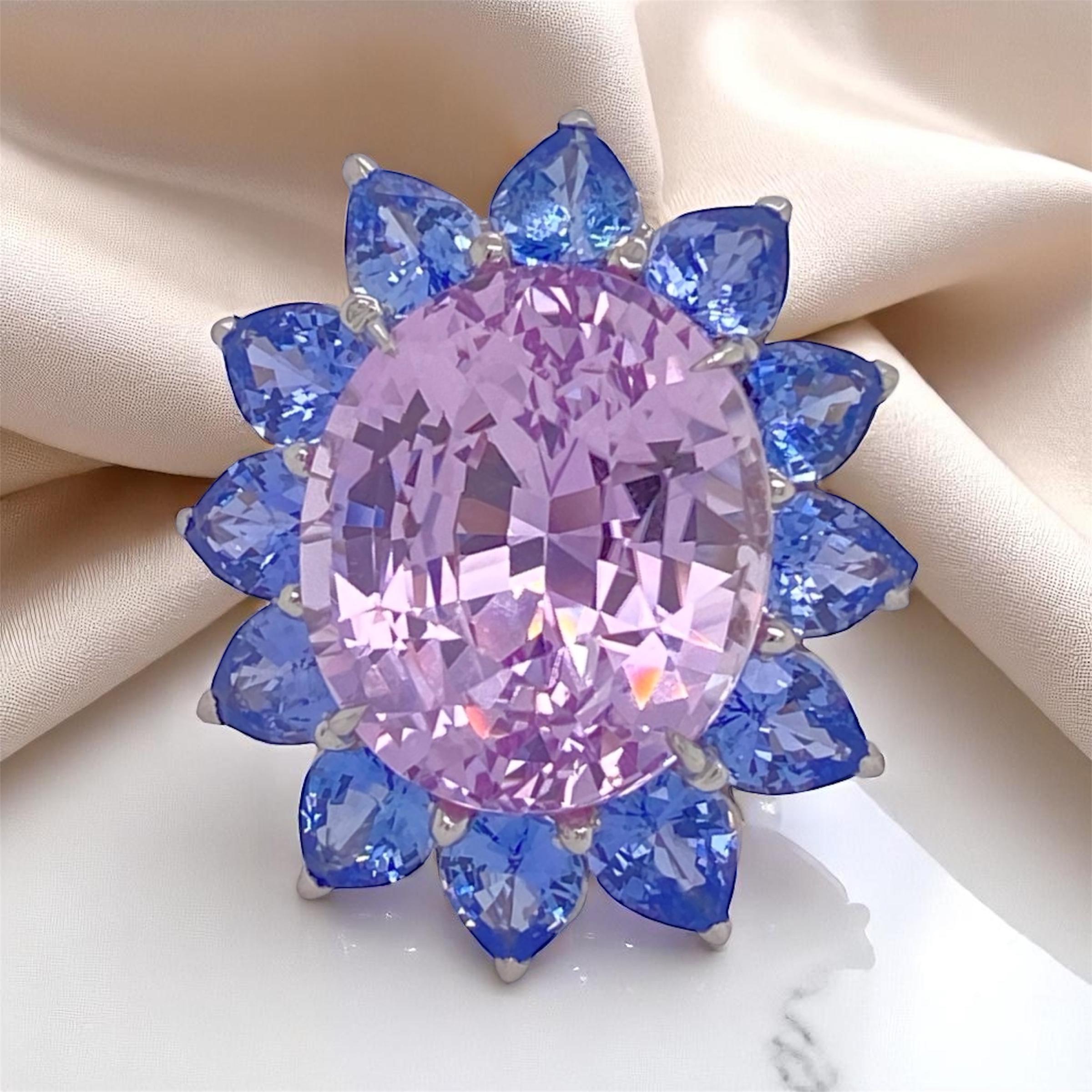14,15 Karat Oval Rosa natürlicher unbehandelter Saphir und Platinring Damen im Angebot