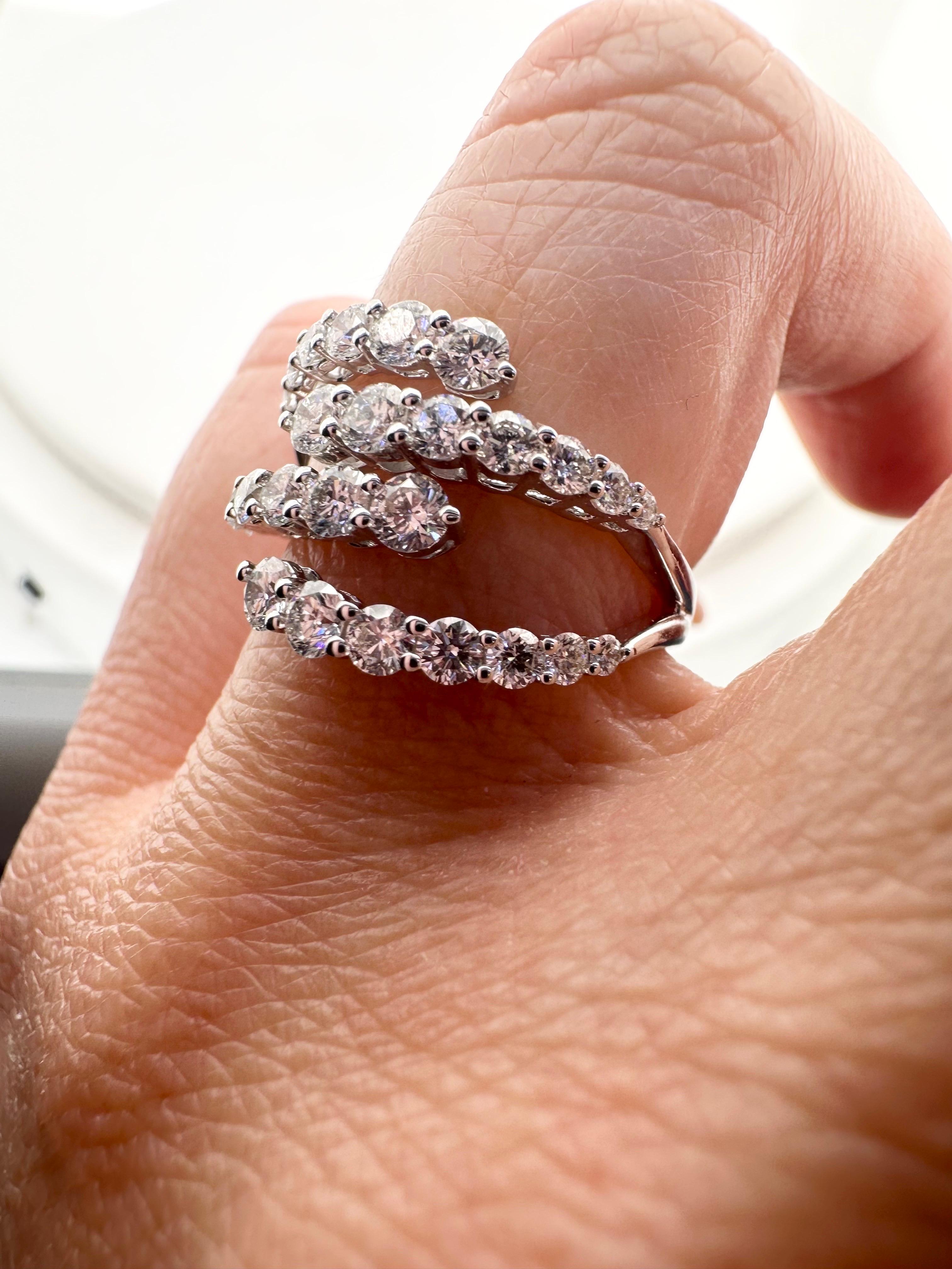 Women's or Men's 1.41ct diamond ring modern luxury ring fine diamonds VVS DEF  For Sale