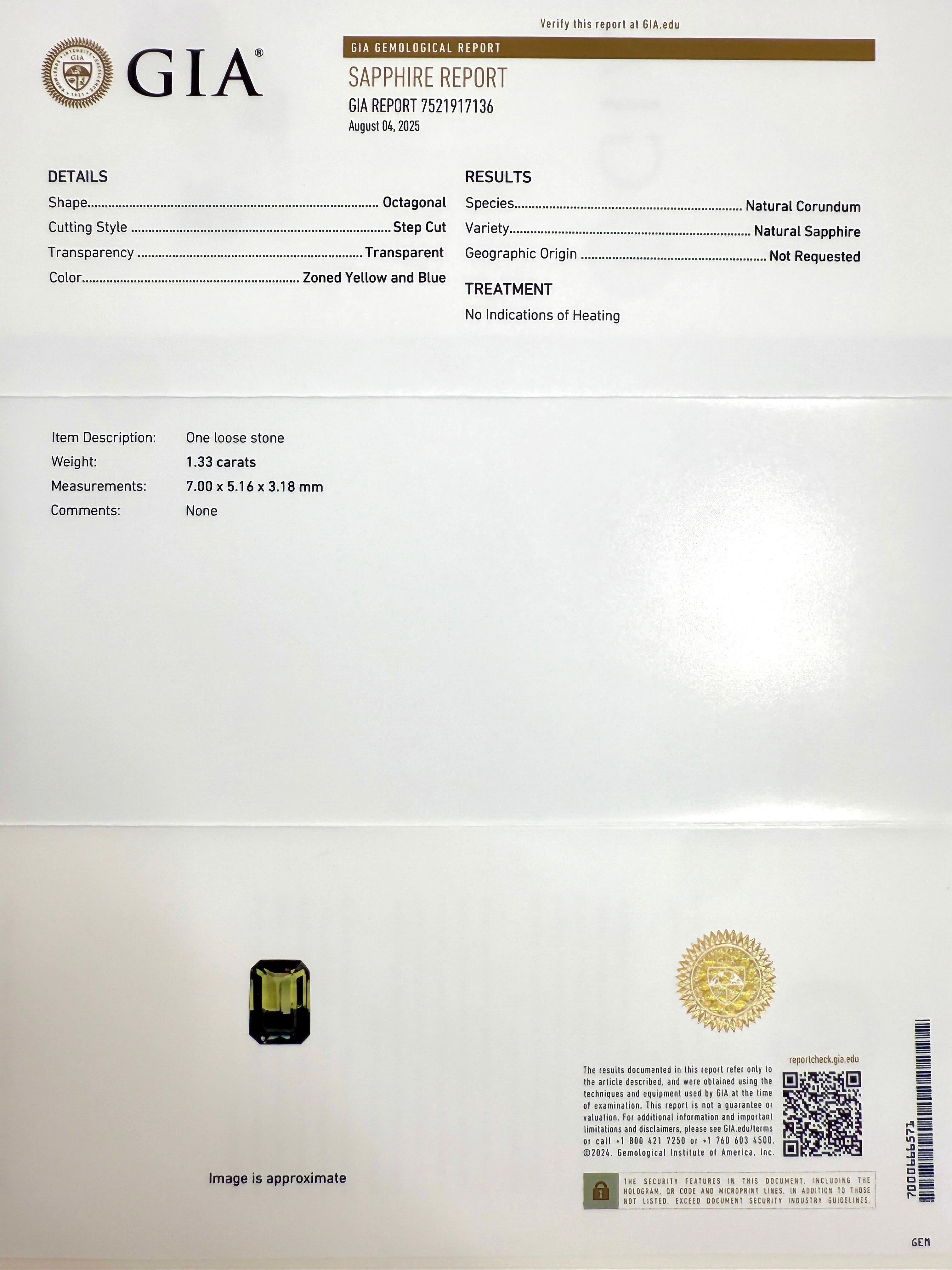 Bague à trois pierres unique, certifiée GIA, saphir bicolore non traité et diamant naturel, jaune 18 carats. 
1,41 Carat total.

Magnifique saphir de 1,33 carat certifié GIA avec un effet bicolore bleu et jaune unique. Une perle rare. Cette