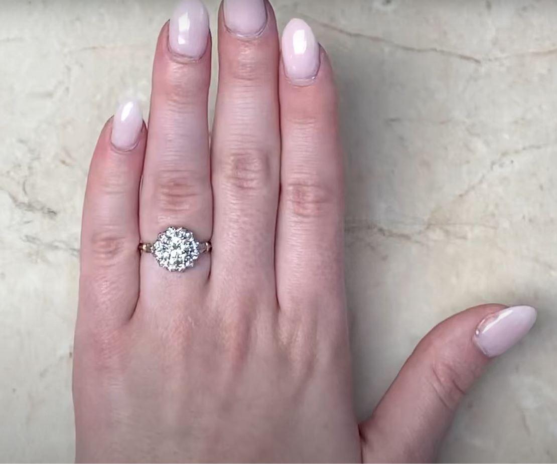 1.41ct Old Euro-Cut Diamond Engagement Ring, Vs1 Clarity, Diamond Halo, Platinum For Sale 2