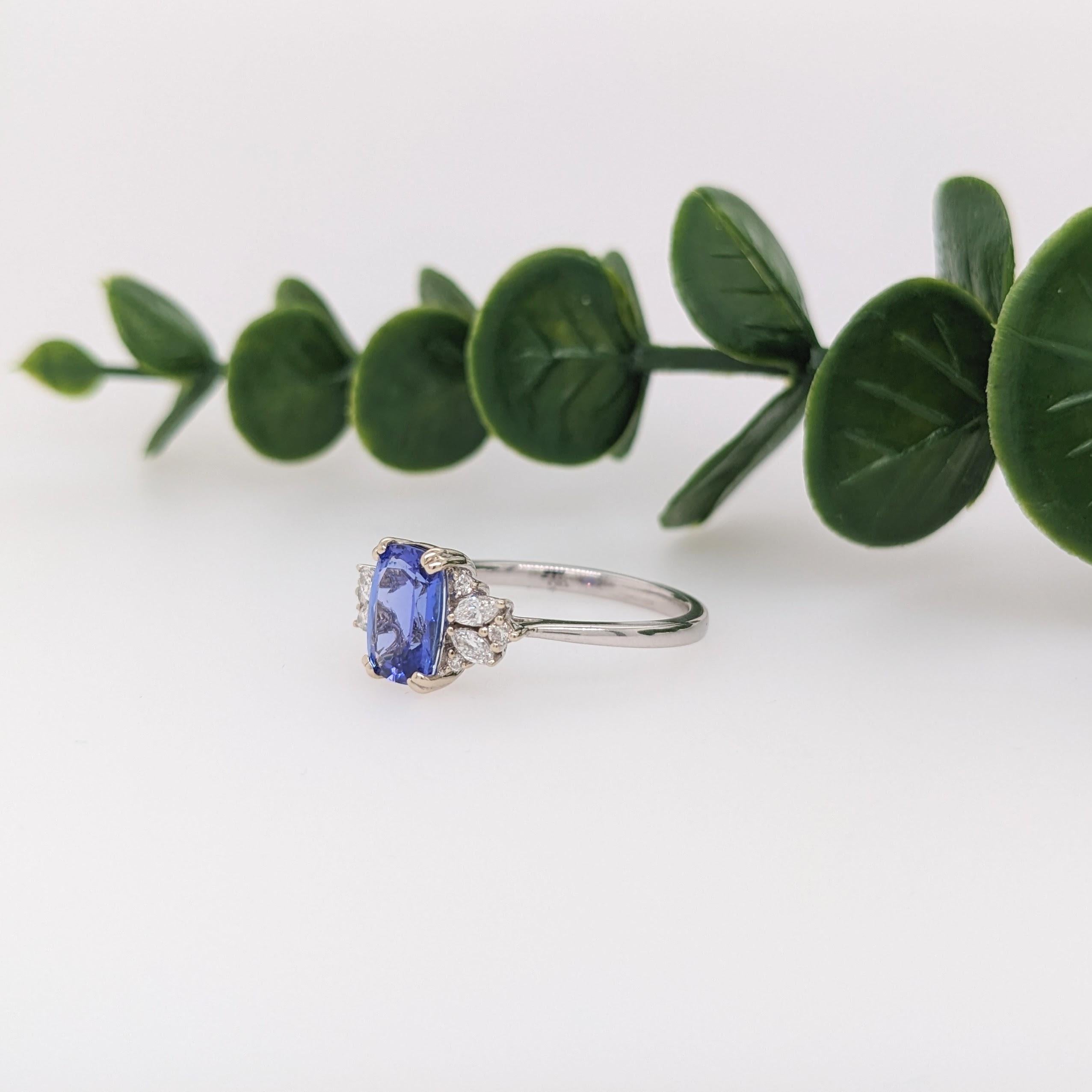 1.41ct Tanzanite w Diamond Accents in 14K Solid White Gold Emerald Cut 8.5x5.5mm In New Condition In Columbus, OH