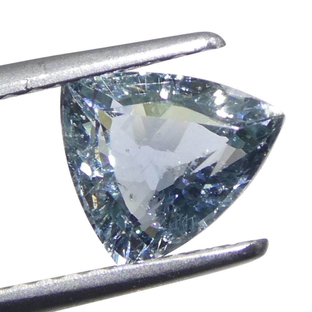 Taille brillant 1.41ct Trillion Blue Teal Sapphire from Tanzania, Unheated en vente
