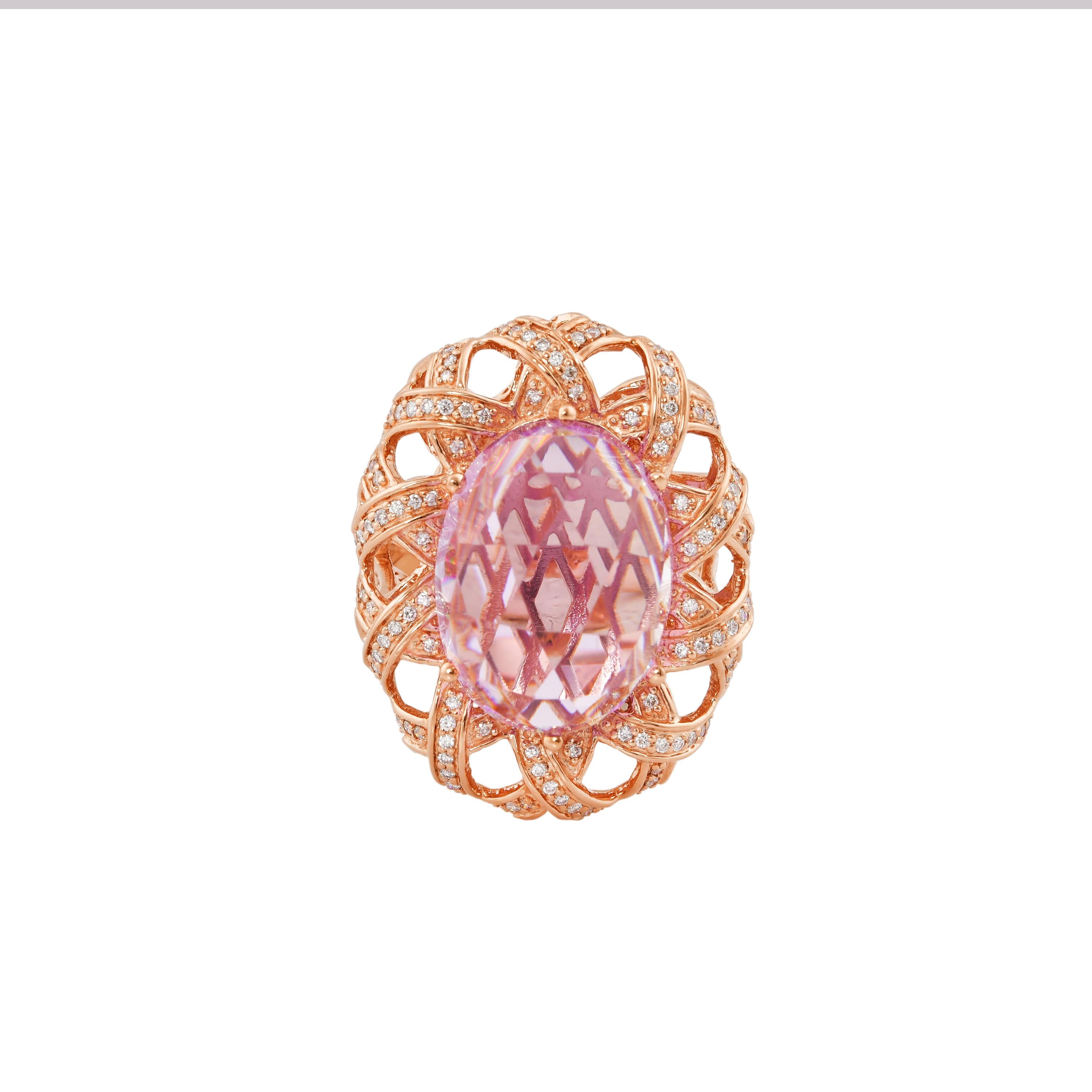 Contemporary 14.2 Carat Amethyst and Diamond Ring in 14 Karat Rose Gold For Sale
