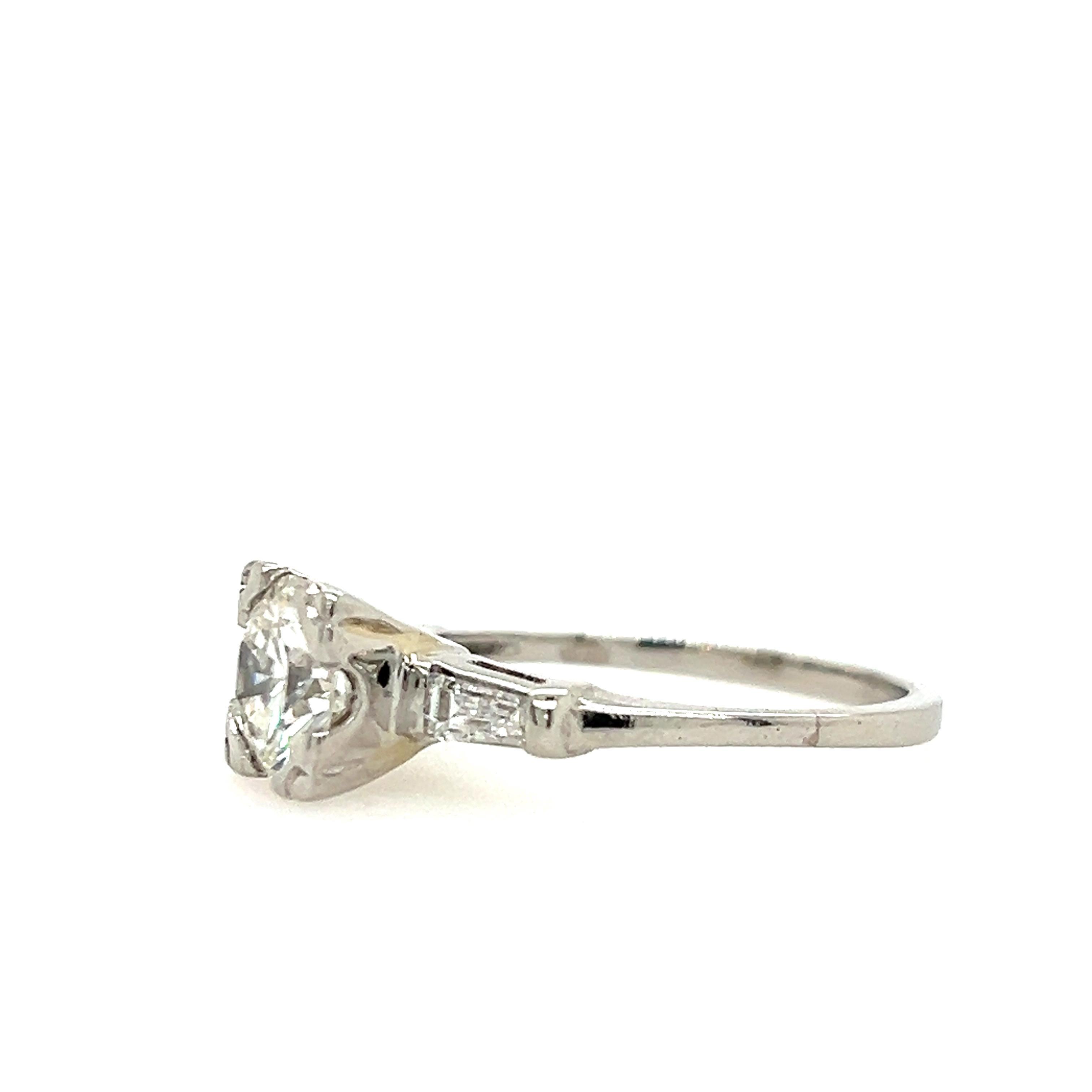 1.42 Carat Diamond Platinum Engagement Ring 1950s In Good Condition For Sale In Towson, MD