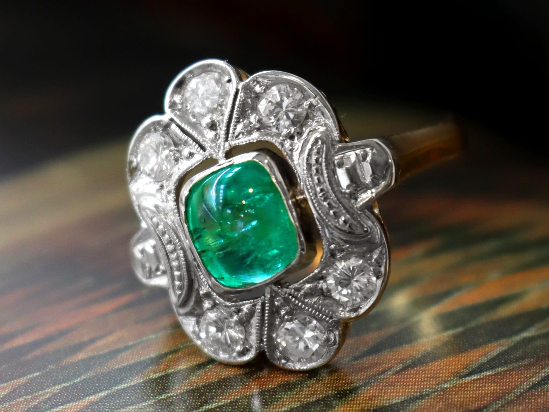 Cabochon 1.42 Carat Emerald 0.85 Carat Diamond 18k Yellow Gold Dress Ring Circa 1930 For Sale