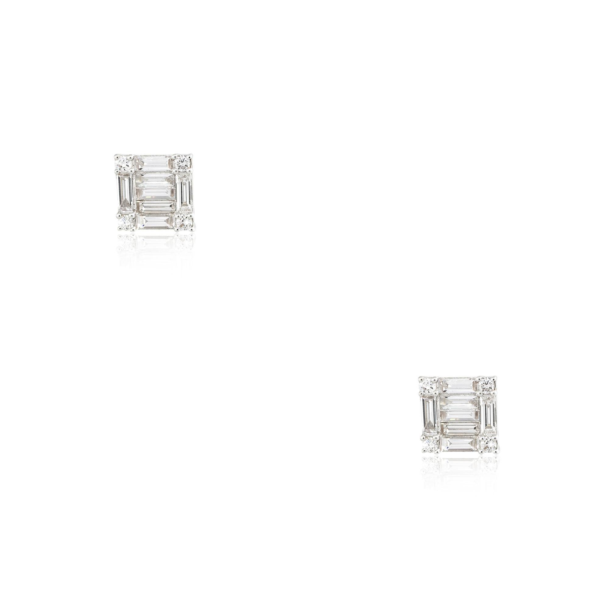 18k White Gold 1.42ctw Multi-Shape Square Diamond Stud Earrings
Material: 18k White Gold
Diamond Details: Diamonds are approximately 1.42ctw of Round Brilliant and Baguette cut Diamonds. There are 22 diamonds total and all diamonds are approximately