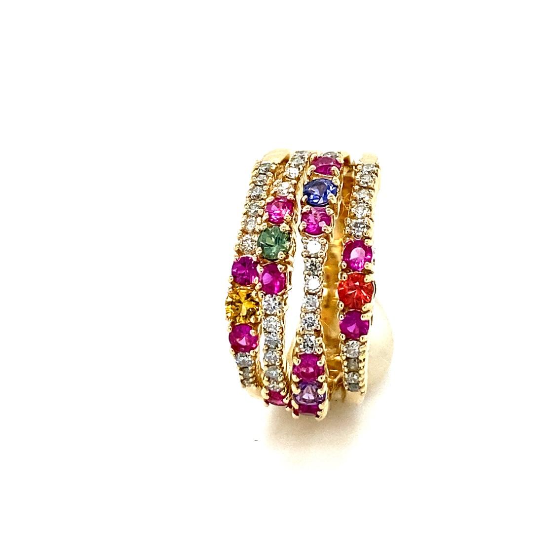 Round Cut 1.42 Carat Natural Multi Color Sapphire Diamond Yellow Gold Cocktail Ring For Sale