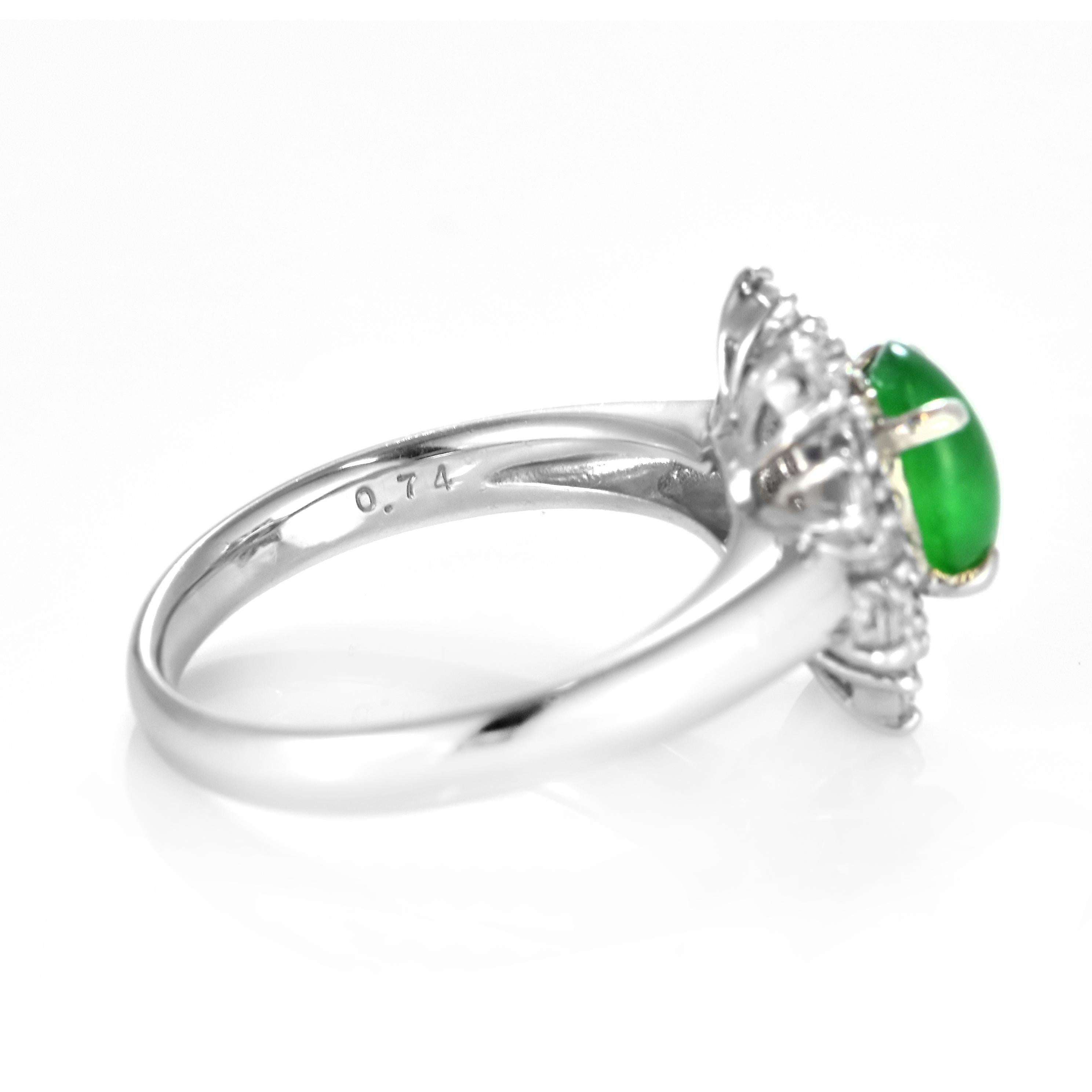 1.42 Carat Natural Type A Jade and Diamond Ring Made in Platinum For Sale 4