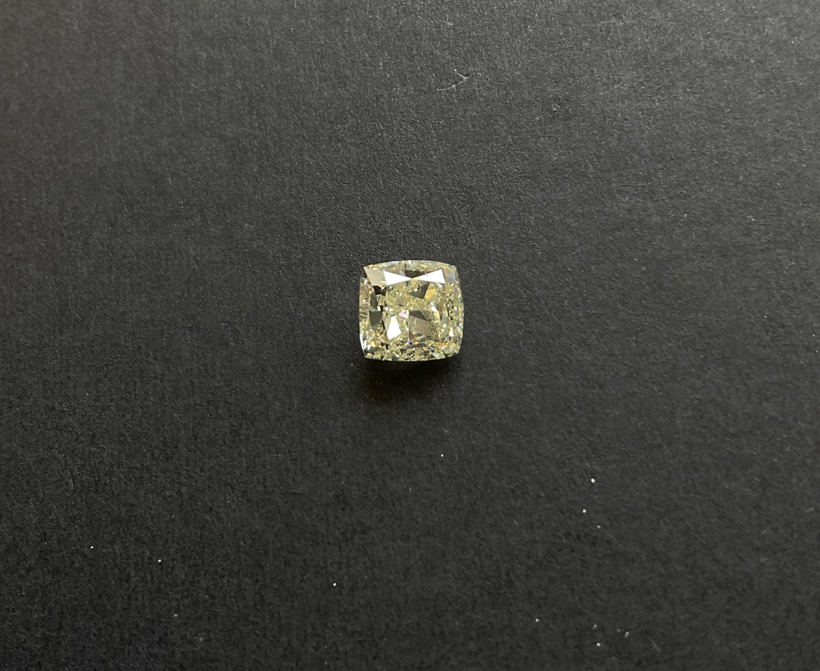 1.42 Carat Non-Certified Natural Diamond Cushion Brilliant Cut For Fine Jewelry In New Condition For Sale In Jaipur, RJ