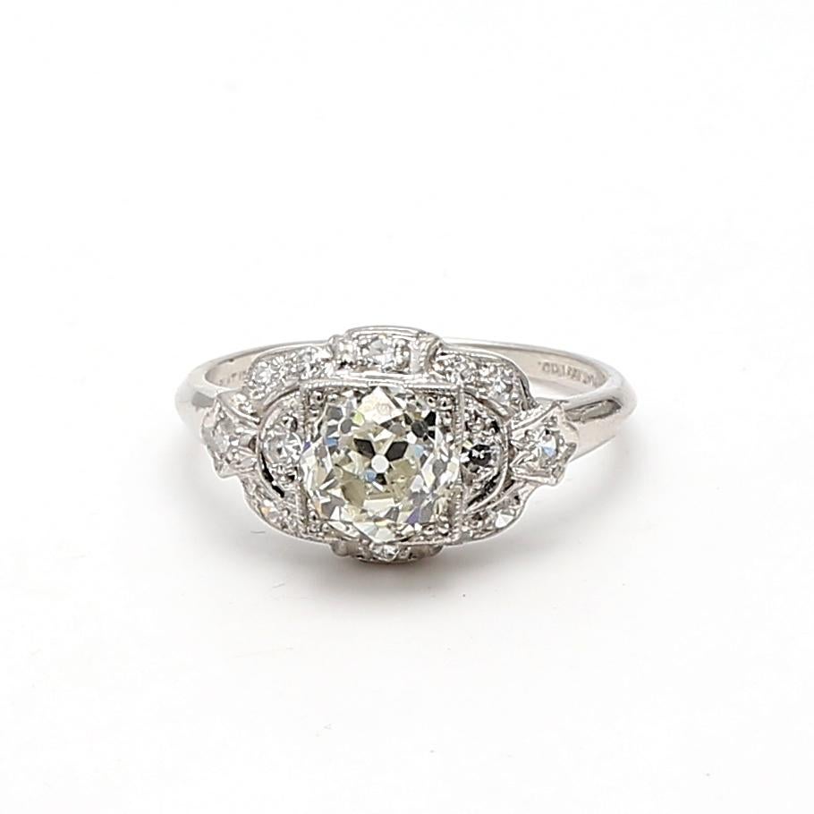 Titre :
Bague de mariage en platine avec diamant taille européenne ancienne de 1,42 carat K-VS1
Le style :
Mariage
Métal :
Platine
Pierre précieuse 1 :
0,28 carat
Nombre de pierres :
14
Pierre précieuse 2 :
Diamant de 1,42 carat
Nombre de pierres