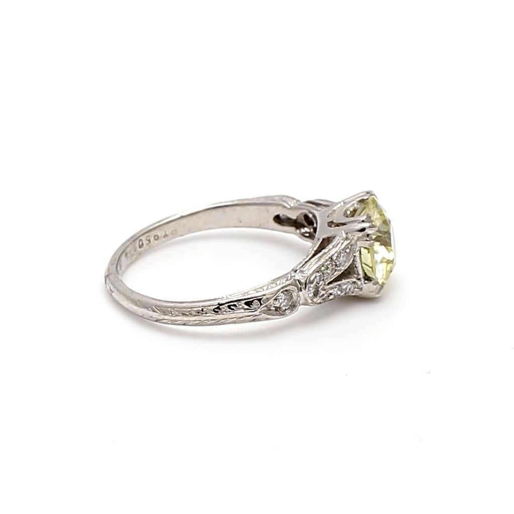 Anello nuziale in platino con diamante da 1,42 carati con taglio europeo antico W I1 In condizioni buone in vendita a New York, NY