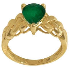 1.42 Carat Pear Cut Natural Emerald Ring 14 Karat Yellow Gold