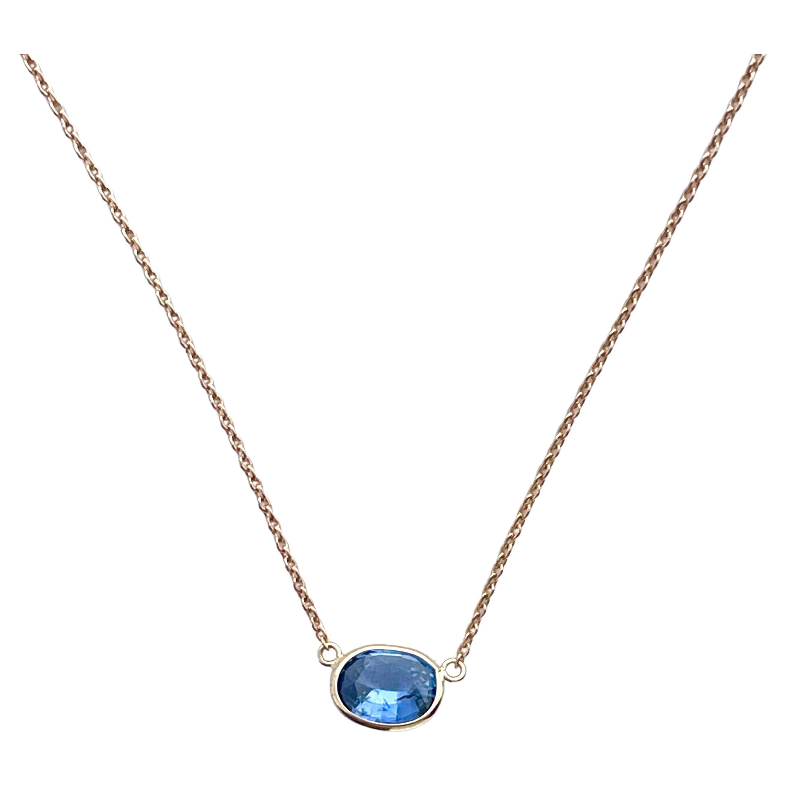 1.42 Carat Sapphire Blue Oval & Fashion Necklaces In 14K Rose Gold For Sale