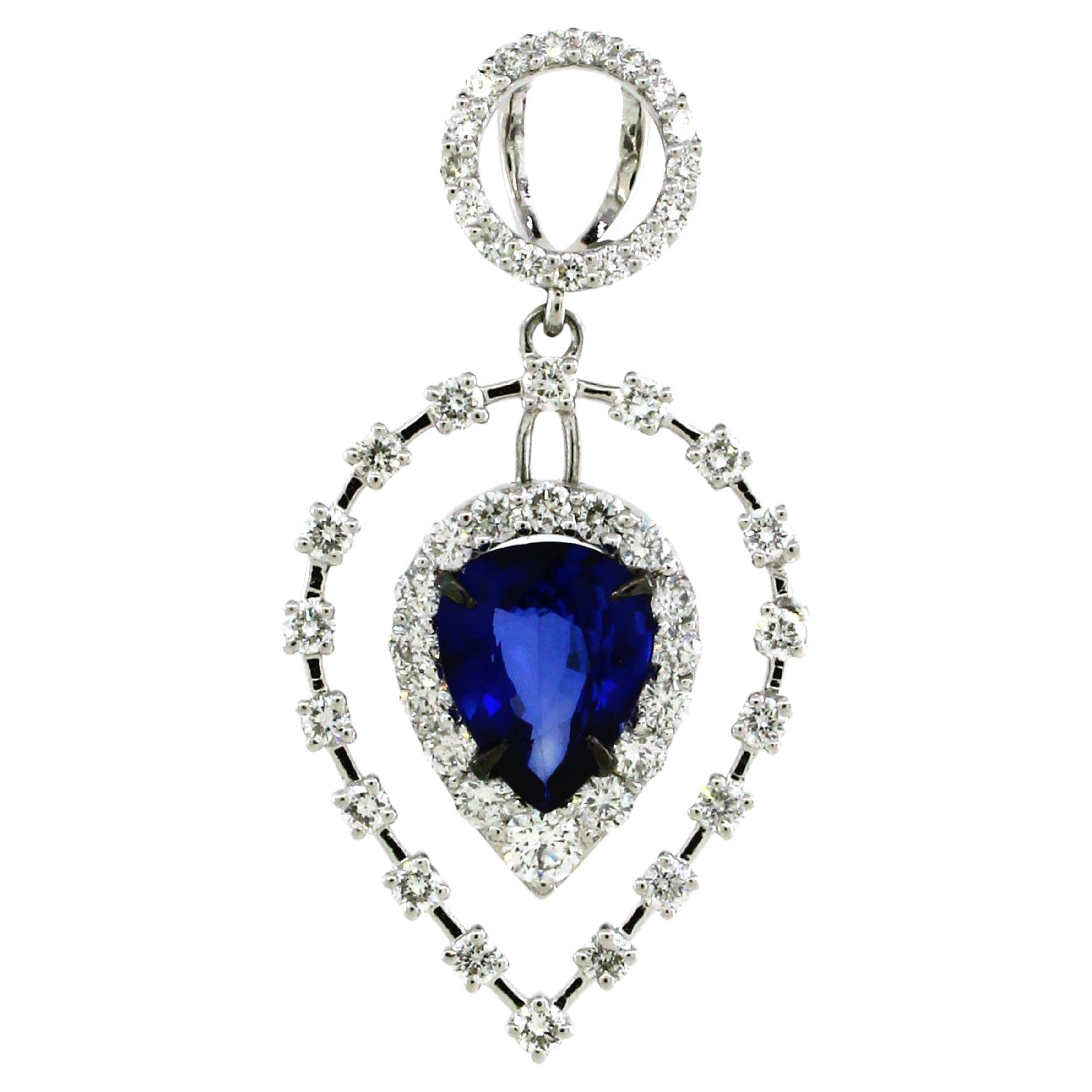 1.42 carats of Sapphire Pendant 