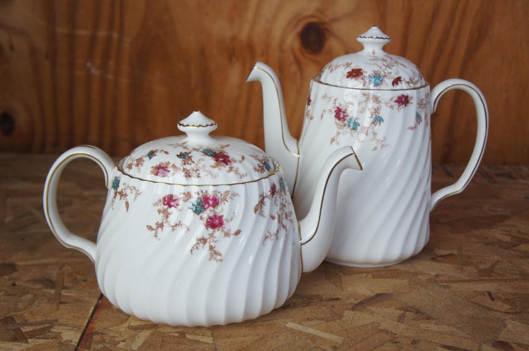 142 Pc Ancestral Minton Bone China Dinnerwear Set Service for 22 Tea