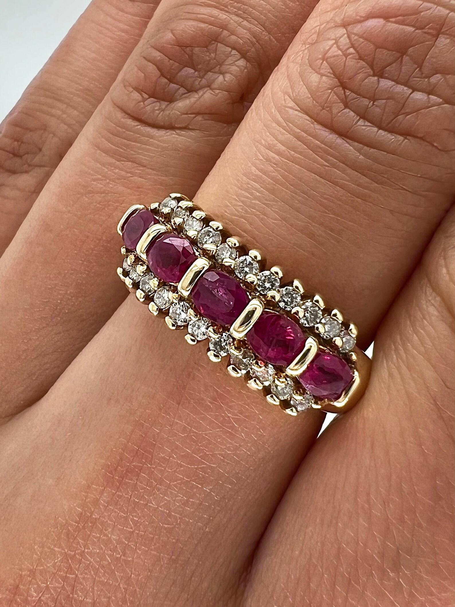 1.42 Total Carat Diamond and Ruby Ladies Ring In New Condition For Sale In New York, NY