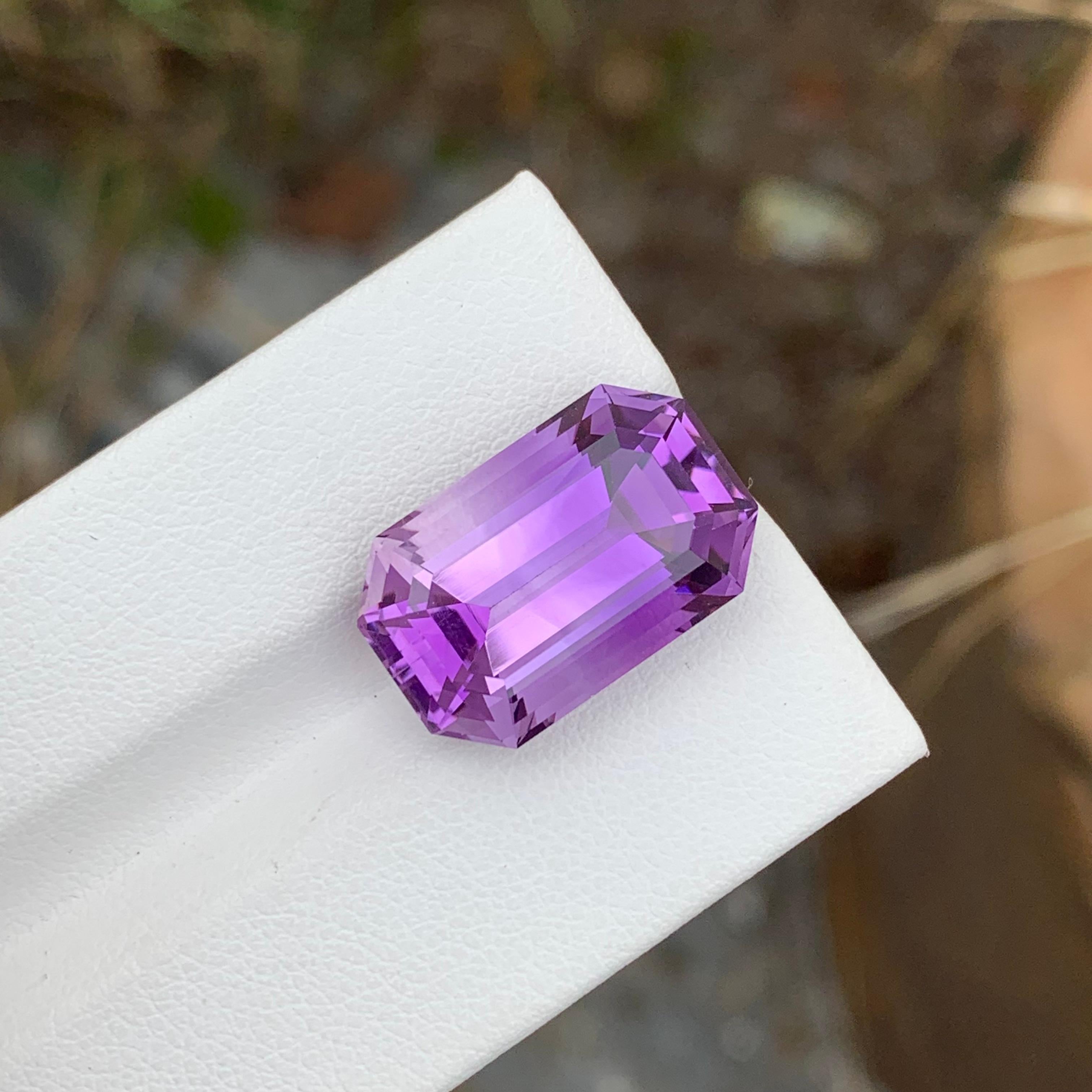 Octagon Cut 14.20 Carat Natural Loose Amethyst Octagon Shape Gem For Jewellery Making  For Sale