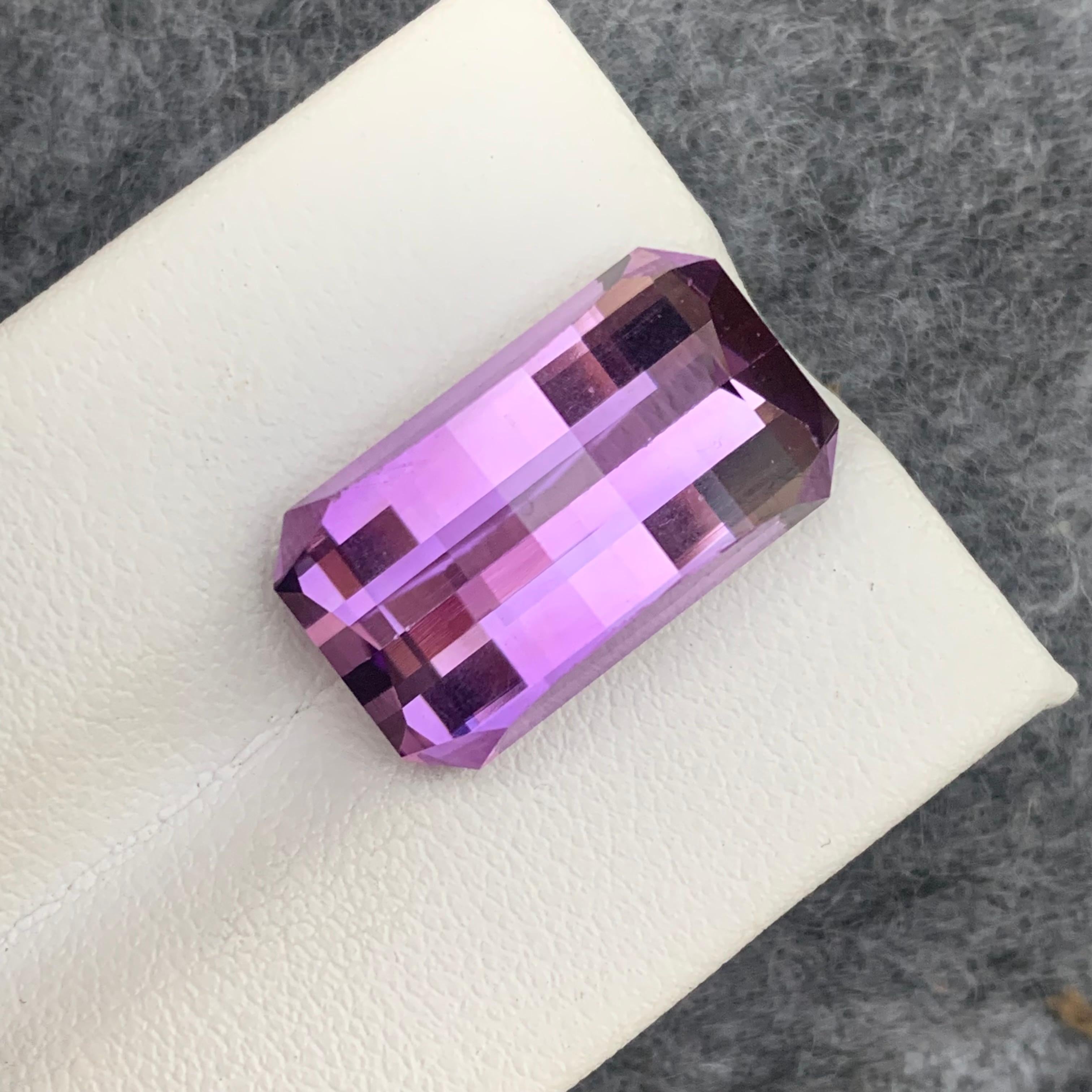 14.20 Carat Pixel Cut Natural Loose Purple Amethyst Gem from Brazil For Sale 1