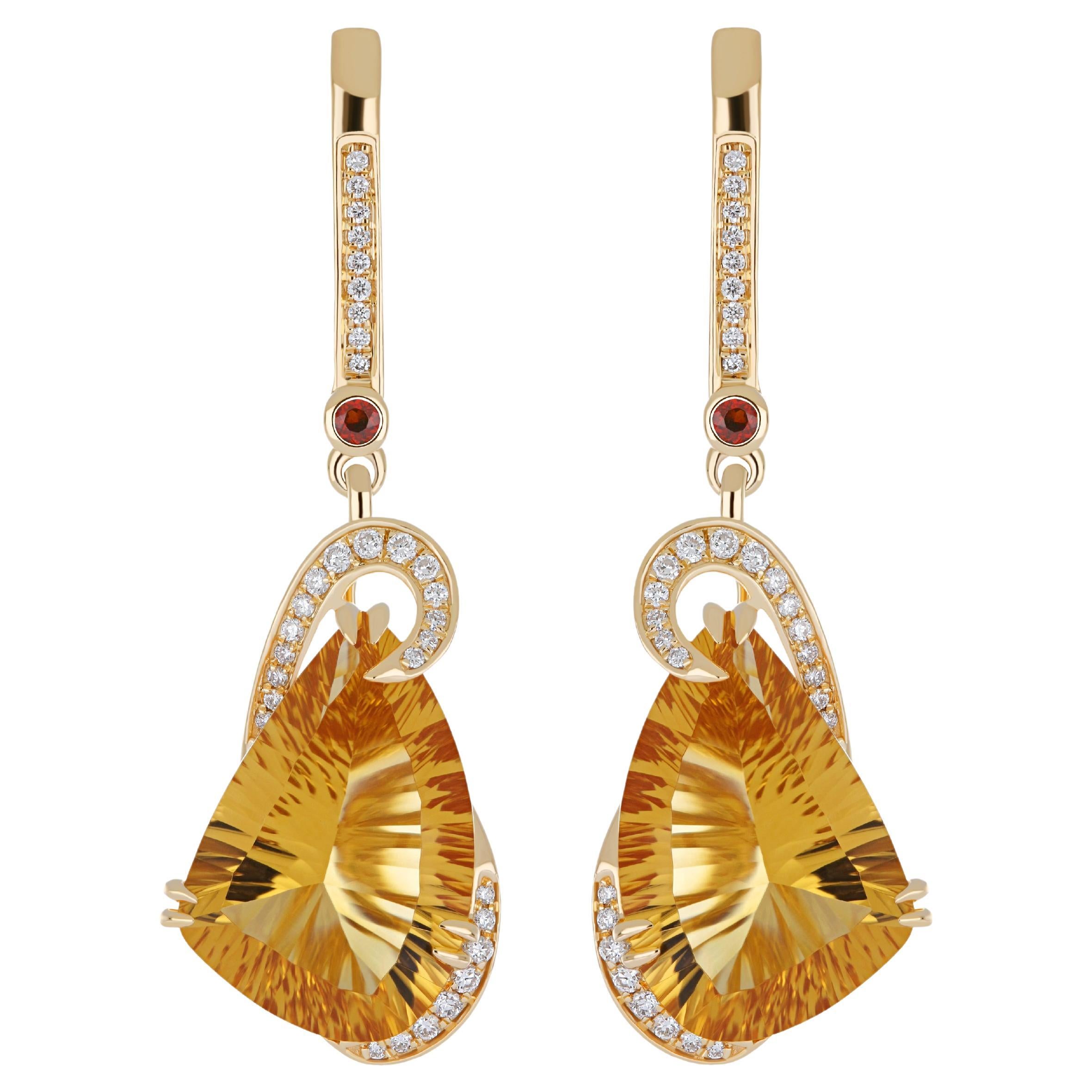 14.20Cts Citrine, Garnet and Diamond Earring 14Karat Yellow Gold Drop Earring For Sale