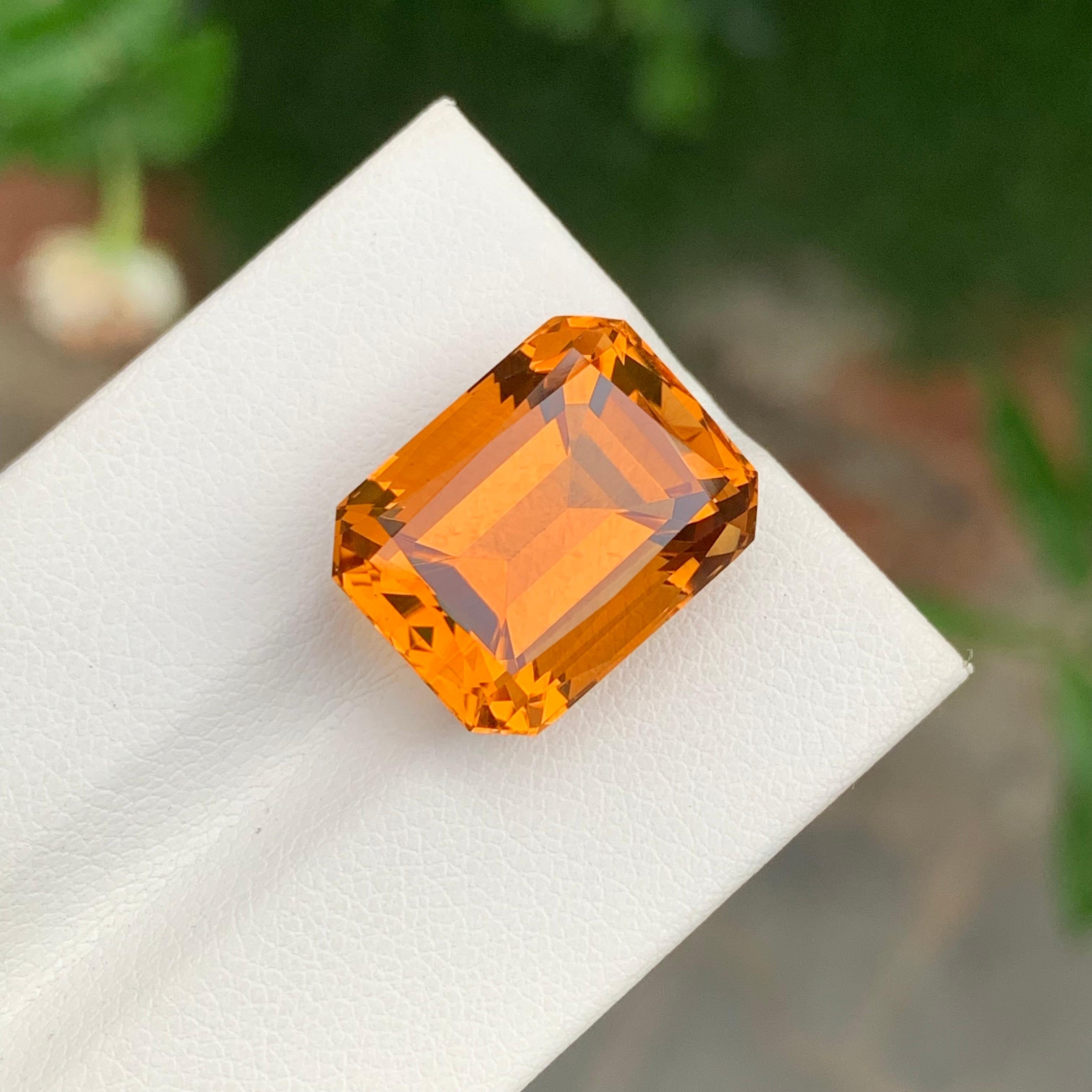 14.25 Carat Natural Loose Madeira Citrine Emerald Shape Gem For Necklace For Sale 4