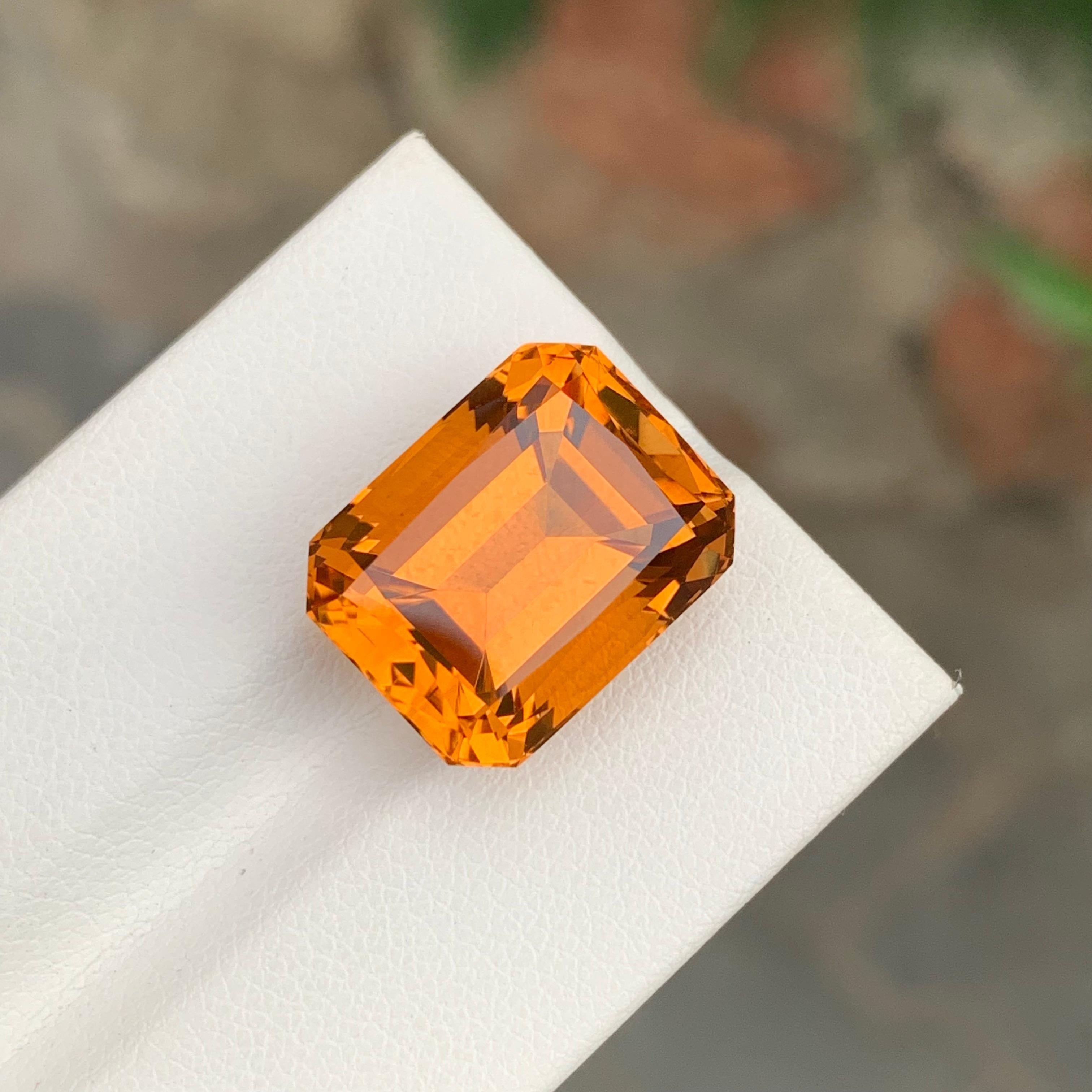 14.25 Carat Natural Loose Madeira Citrine Emerald Shape Gem For Necklace For Sale 3
