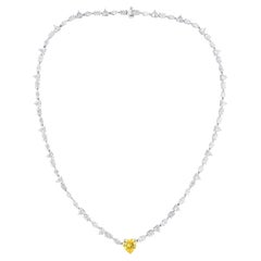 14,25 Quilates SI/H Diamante Natural Amarillo Collar de Oro Blanco de 18 Quilates