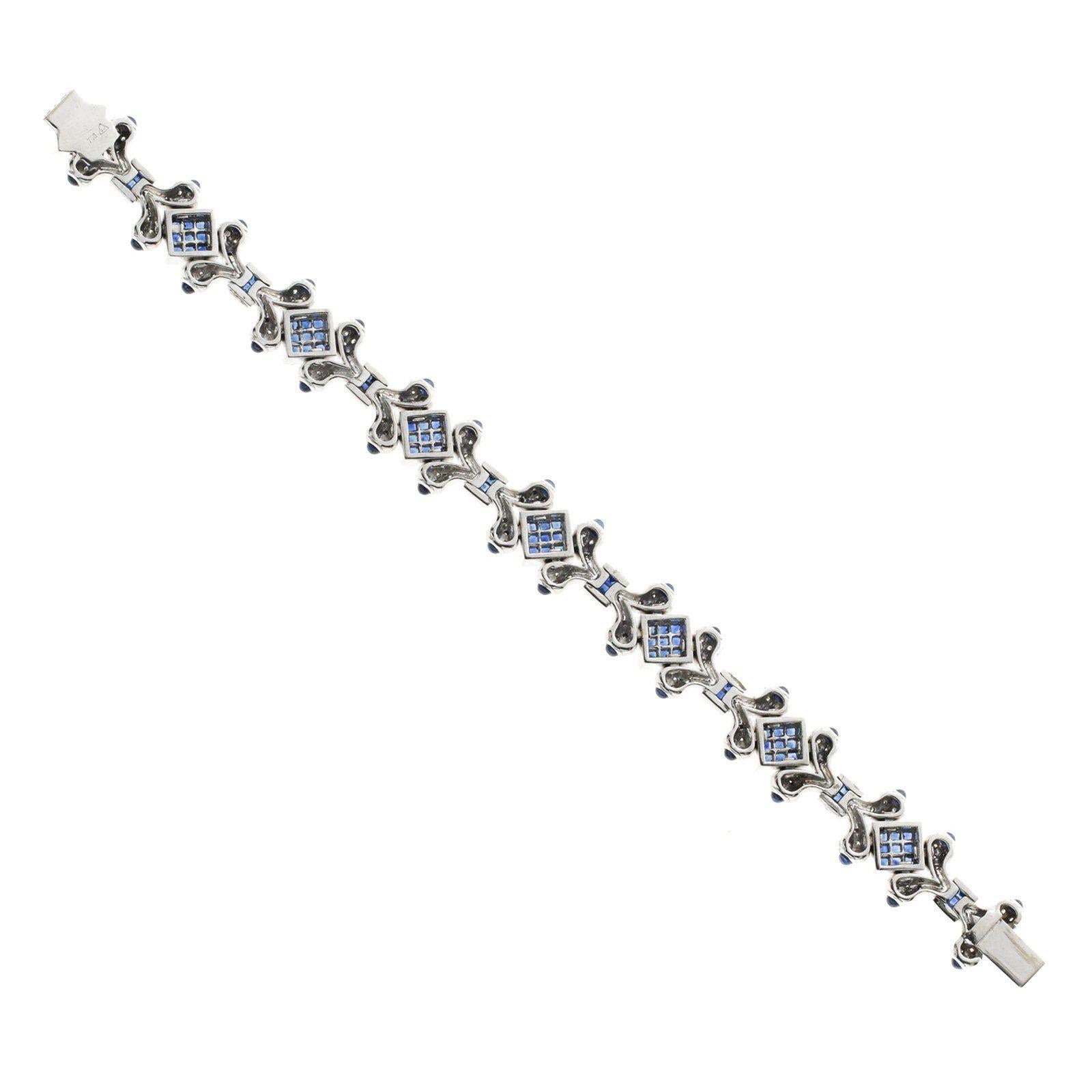 Women's or Men's 14.25 Carat Natural Blue Sapphire and 1.45 Carat Diamonds 18 Karat Gold Bracelet For Sale
