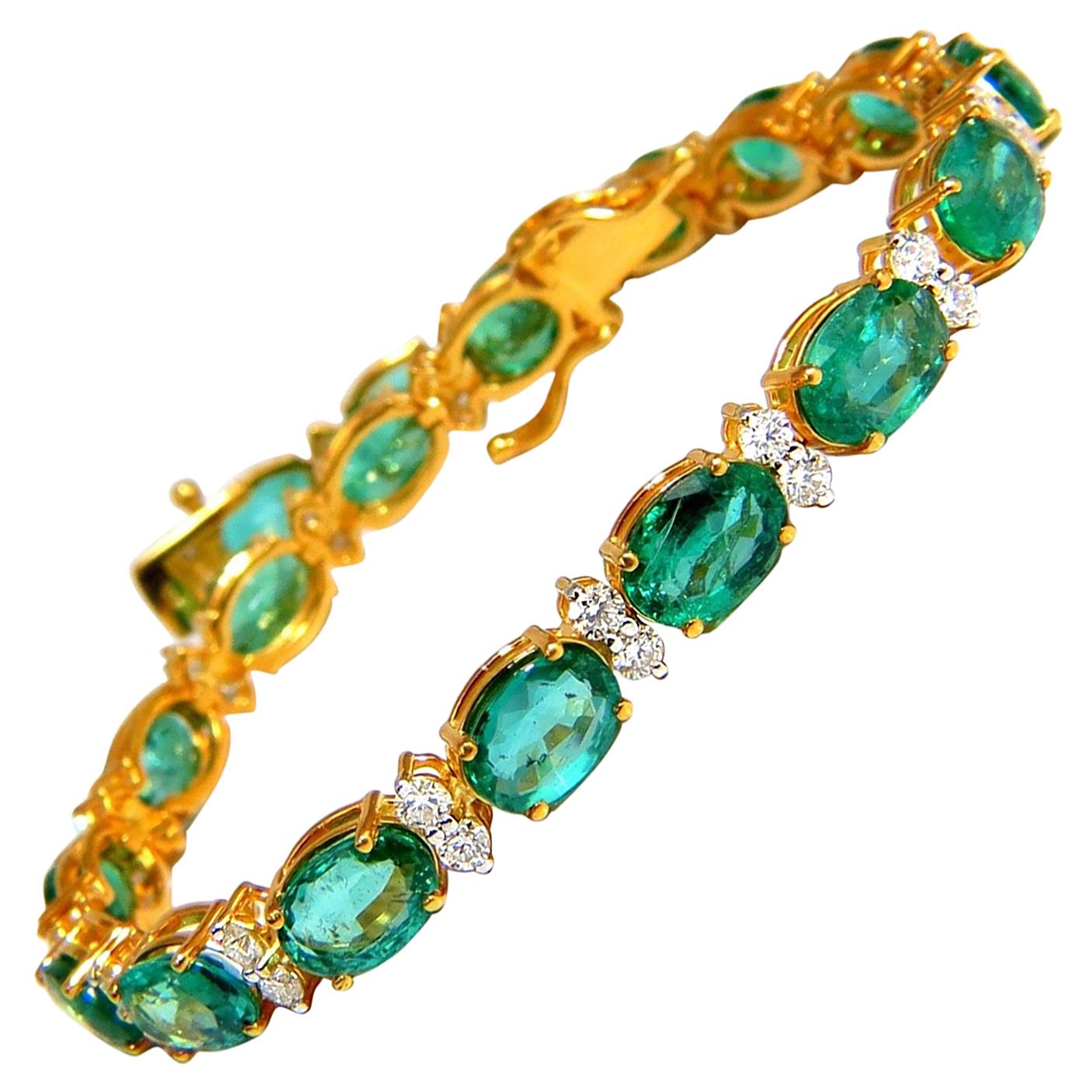 14.26 Carat Bright Vivid Green Natural Emerald Diamonds Tennis Bracelet 14 Karat For Sale
