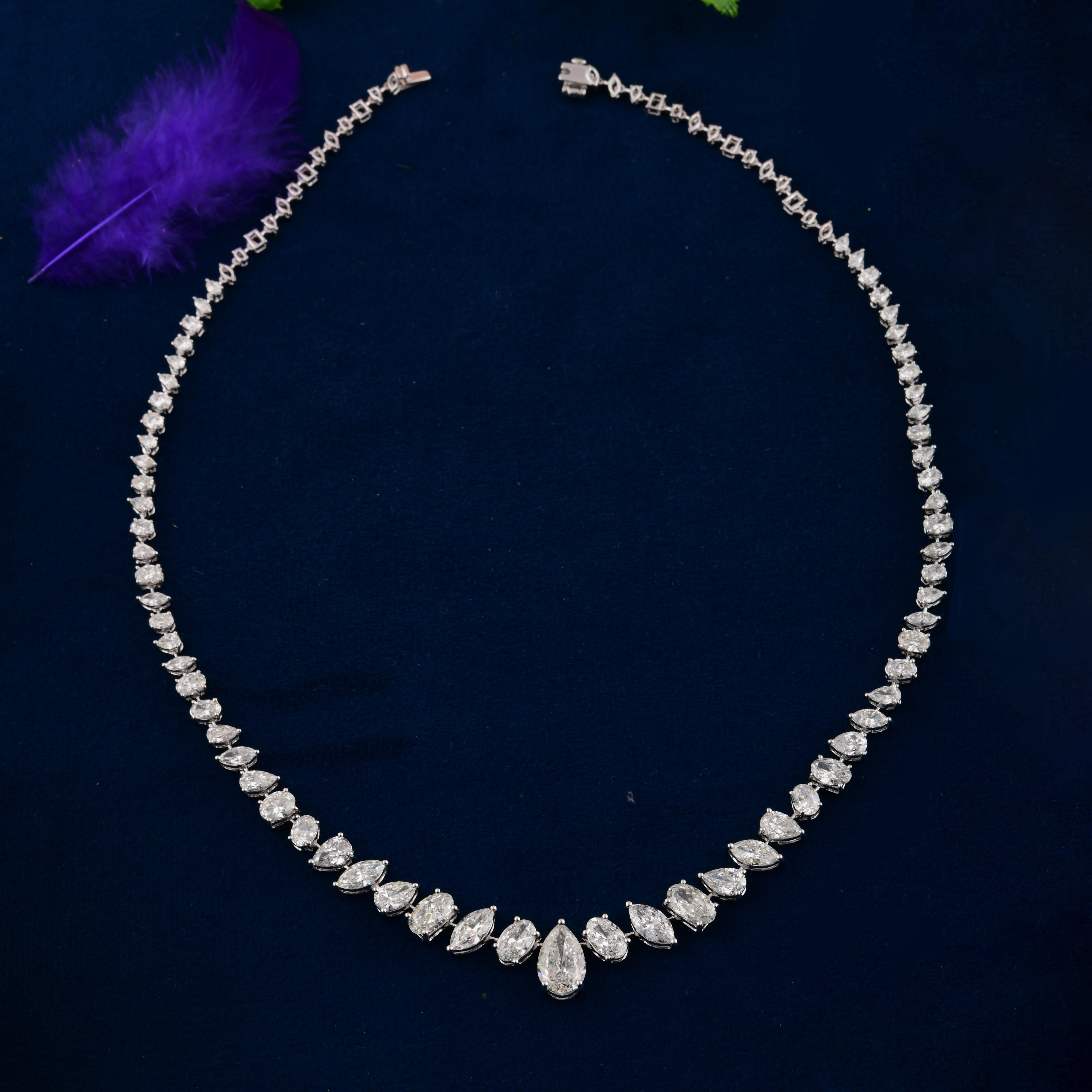 Realizzata in oro a 18 carati, questa collana è impreziosita da 14,26 carati di diamanti scintillanti.

Segui la vetrina di Spectrum Jewels per vedere le ultime collezioni e i pezzi esclusivi. Spectrum Jewels è orgoglioso di essere considerato un