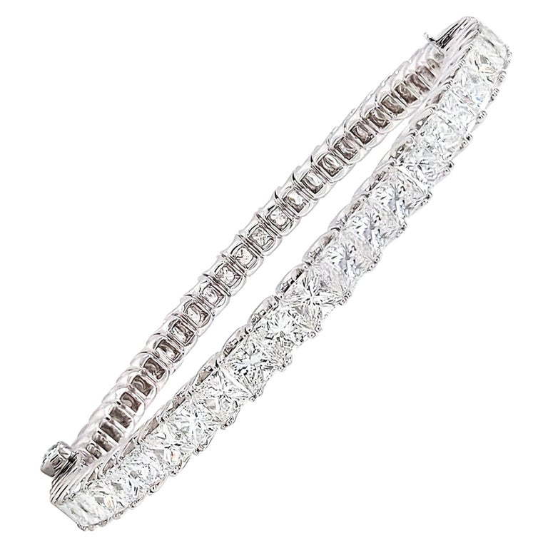 Spectra Fine Jewelry, 14.28 Carat Diamond Gold Bracelet For Sale at 1stDibs