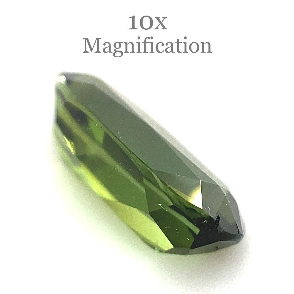 1,42ct Tourmaline ovale vert jaunâtre en vente 2