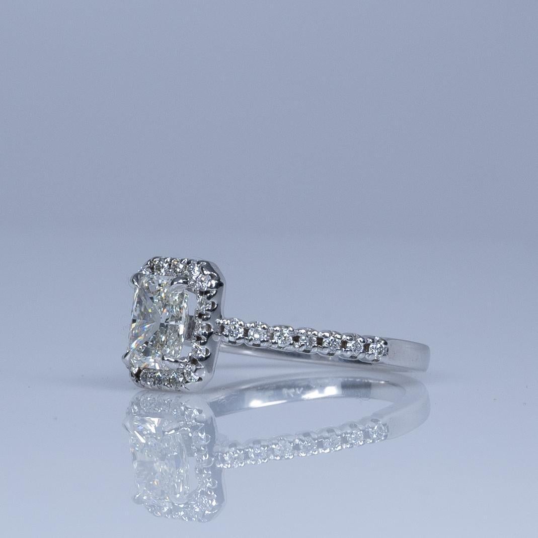 1,42 Karat Strahlenschliff Diamant-Halo-Verlobungsring aus 14 Karat Weißgold mit GIA im Zustand „Gut“ in Addison, TX