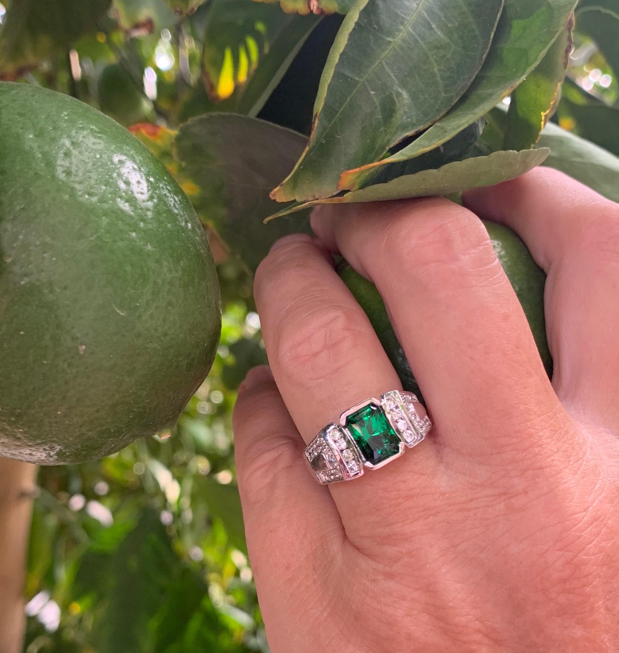 Emerald Cut 1.43 Carat Chrome Tourmaline and Diamond Gold Ring For Sale