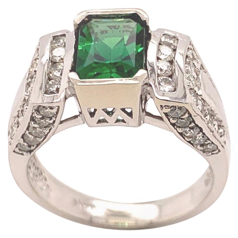 1.43 Carat Chrome Tourmaline and Diamond Gold Ring For Sale