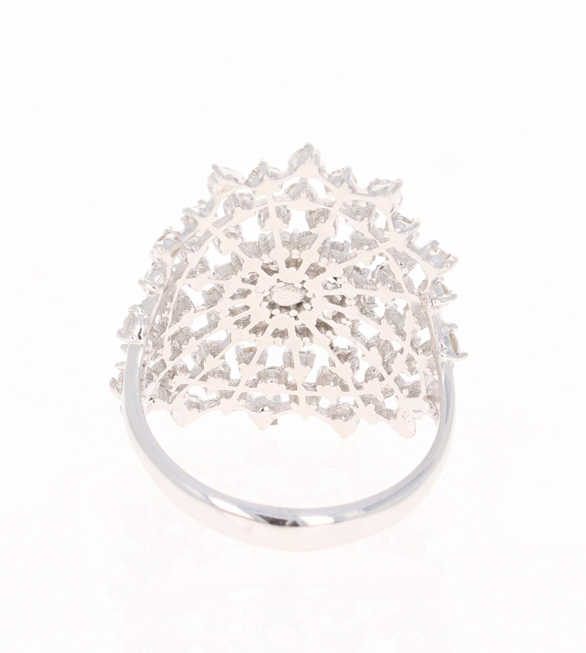Round Cut 1.43 Carat Diamond 18 Karat White Gold Cocktail Ring For Sale