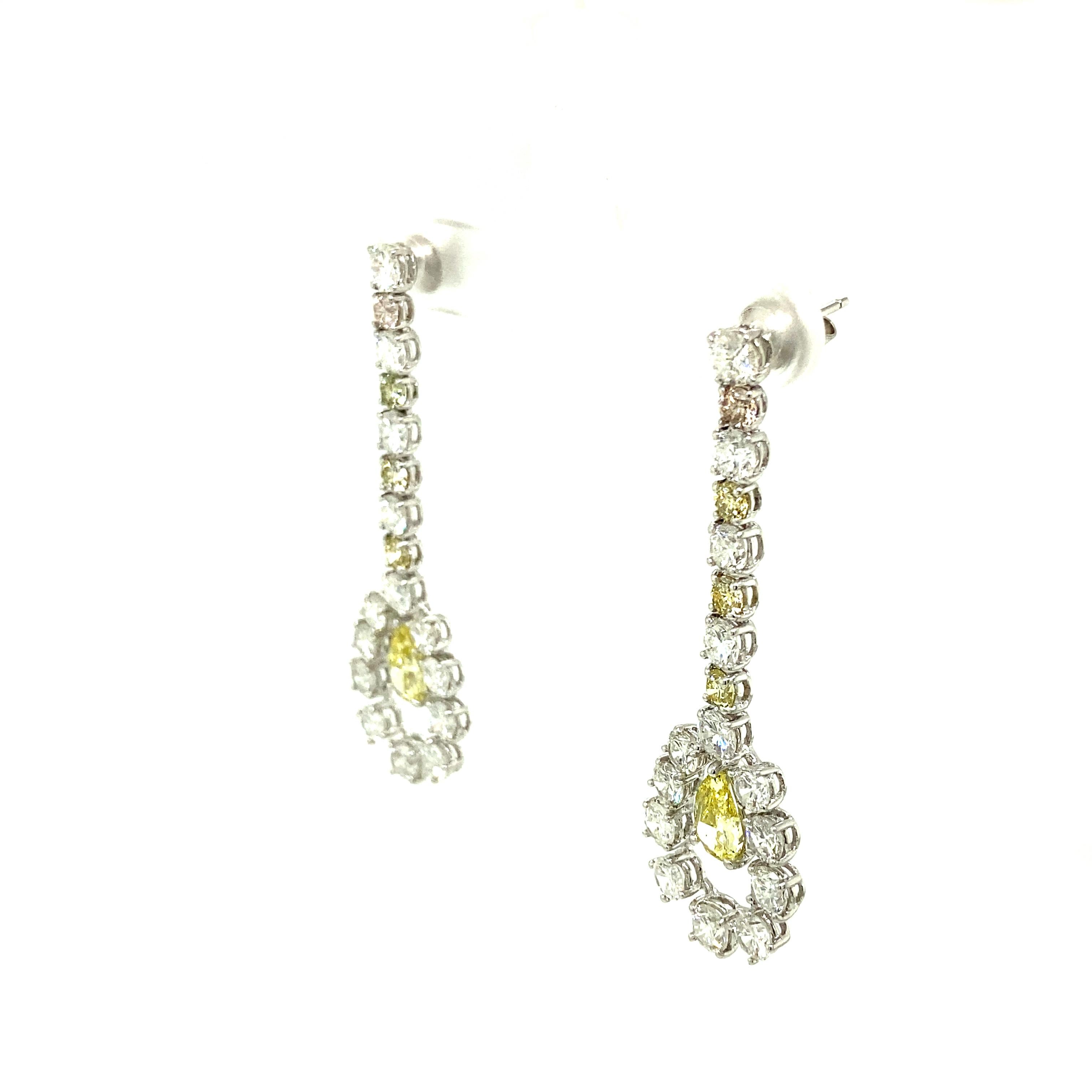 1.43 Carat GIA Certified Fancy Intense Yellow Diamonds and Diamond Gold Earrings For Sale 1