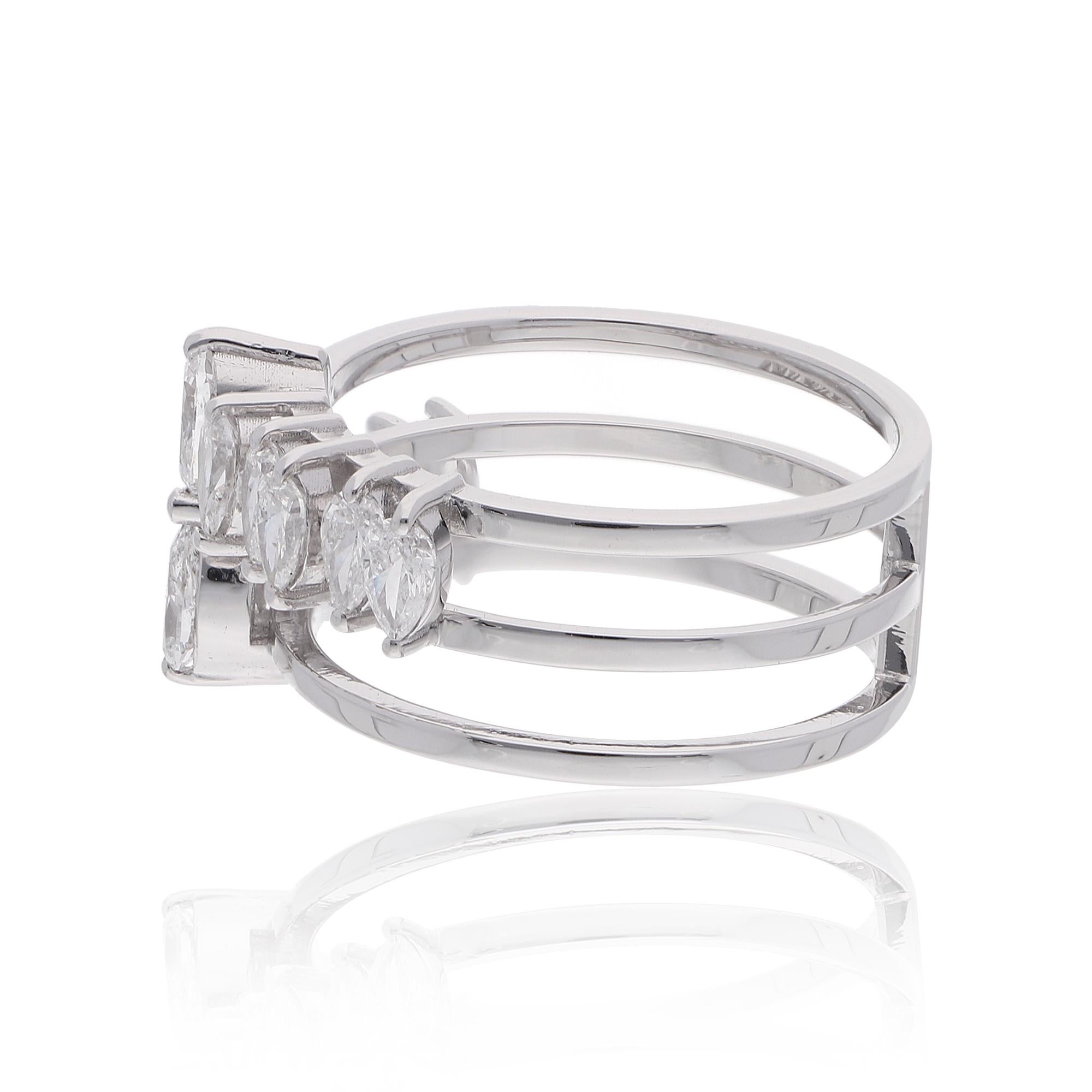 L'anello è una misura 7 e può essere ridimensionato a una misura più grande o più piccola su richiesta. Segui la vetrina di Spectrum Jewels per vedere le ultime collezioni e i pezzi esclusivi. Spectrum Jewels è orgoglioso di essere considerato un