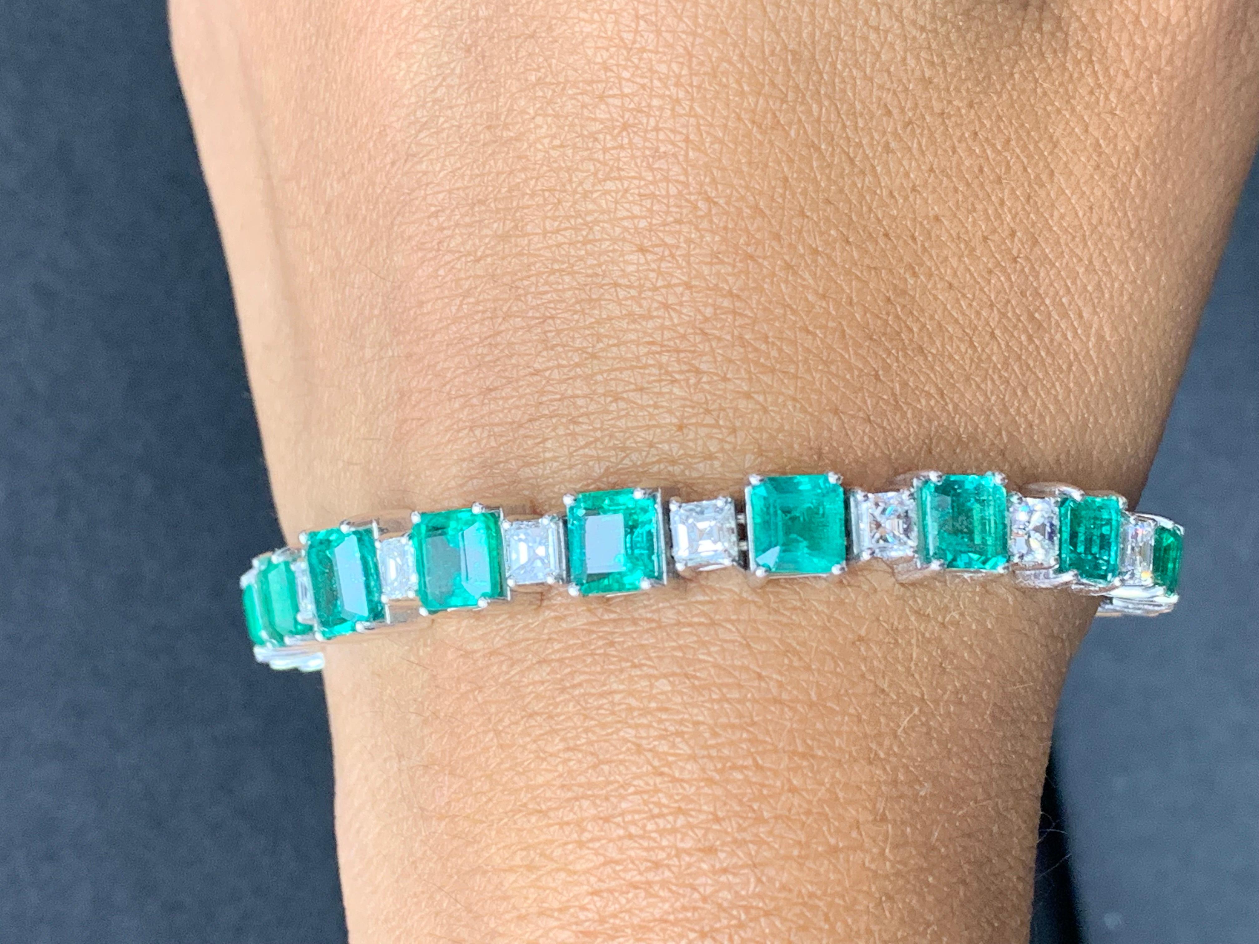 14.30 Carat Emerald Cut Emerald and Diamond Bracelet in 18K White Gold For Sale 6
