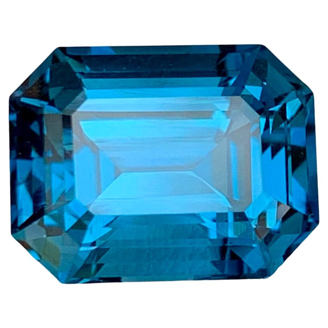 14.30 Karat Natürlicher loser Londoner Blautopas Stein Smaragdschliff Afrikanischer Edelstein im Angebot