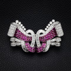14.30 ct diamond Art Deco brooch : Platinum convertible double clip brooch