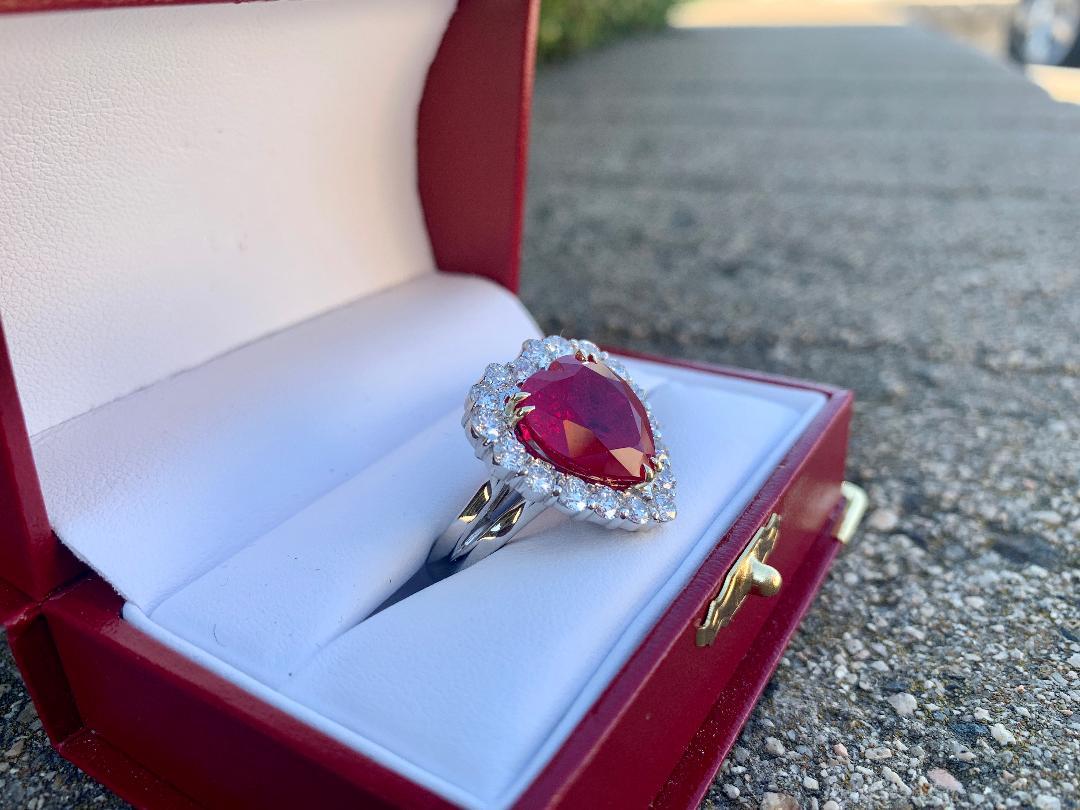 14.31 Carat Heart Shaped Vivid Red Corundum Ruby and Diamond White Gold Ring 1