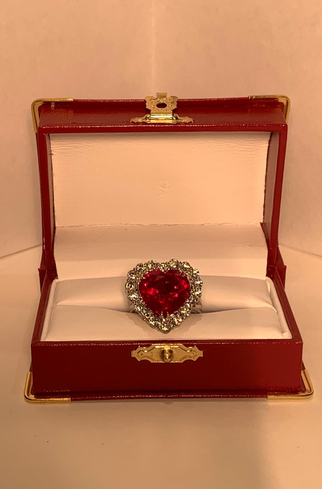 14.31 Carat Heart Shaped Vivid Red Corundum Ruby and Diamond White Gold Ring 3