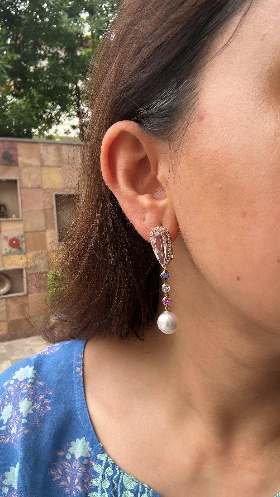 Orecchini pendenti con Kunzite, Zaffiro Multi, Perle dei Mari del Sud e Diamanti, 14,32 carati In condizioni Nuovo in vendita a Hong Kong, HK