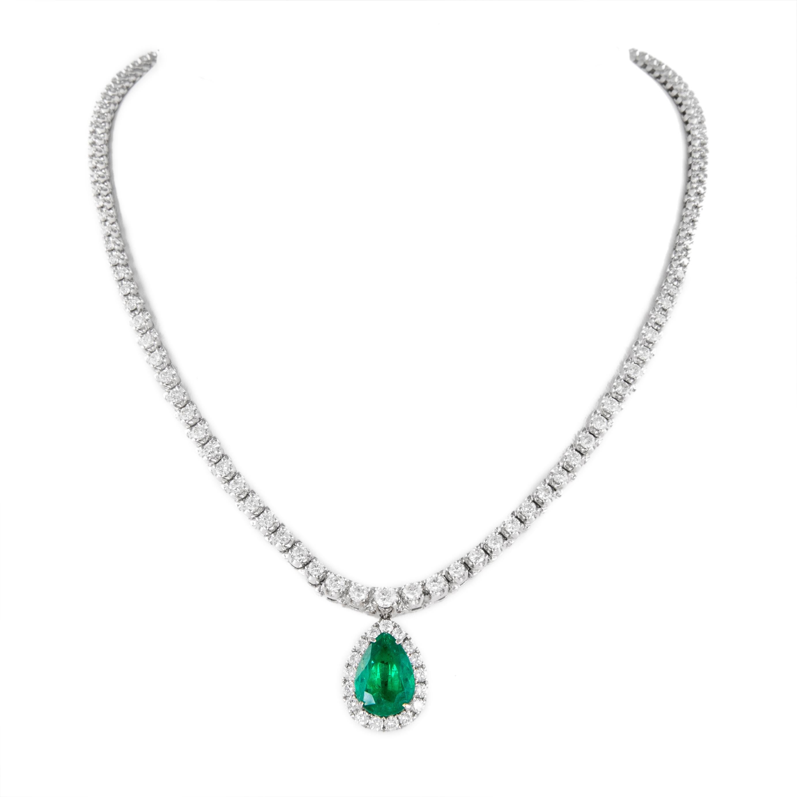 14,35 Karat Smaragd & Diamant-Tropfen-Tennis-Halskette 18k Weißgold (Zeitgenössisch)