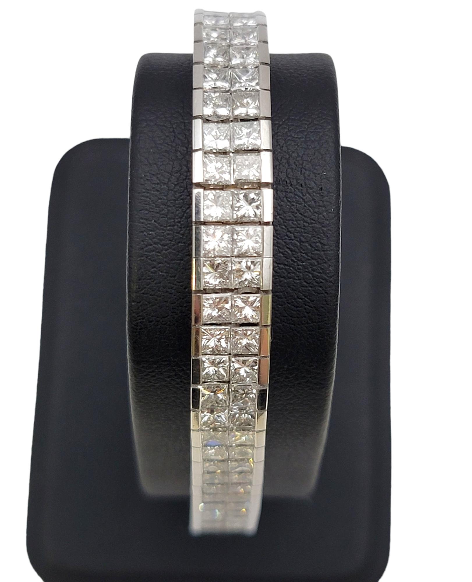 14,36 Karat Total Princess Cut Zweireihiges Diamantarmband aus 18 Karat Gold im Angebot 5